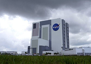 NASA намерено запустить в 2027 году три спутника для изучения тропических штормов