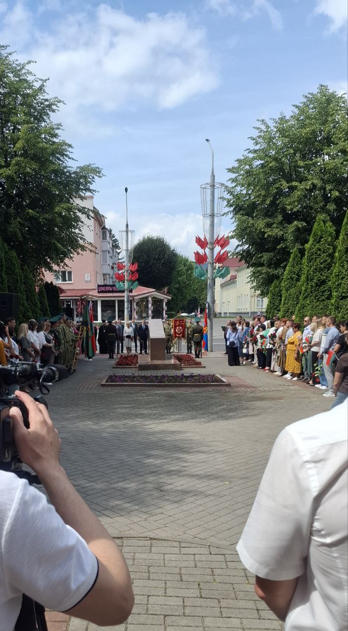 Участники митинга