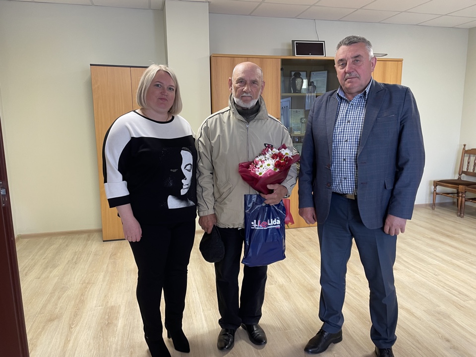 Поздравление узника войны